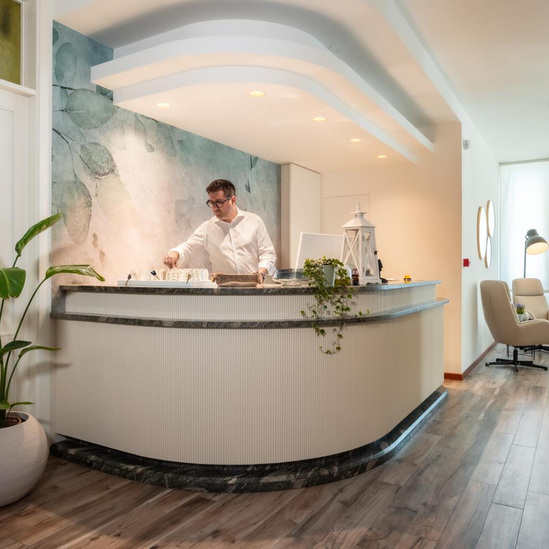 Hotel Picobello 6/50