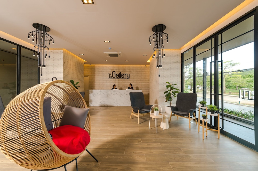 The Gallery Hotel Naiharn 28/50