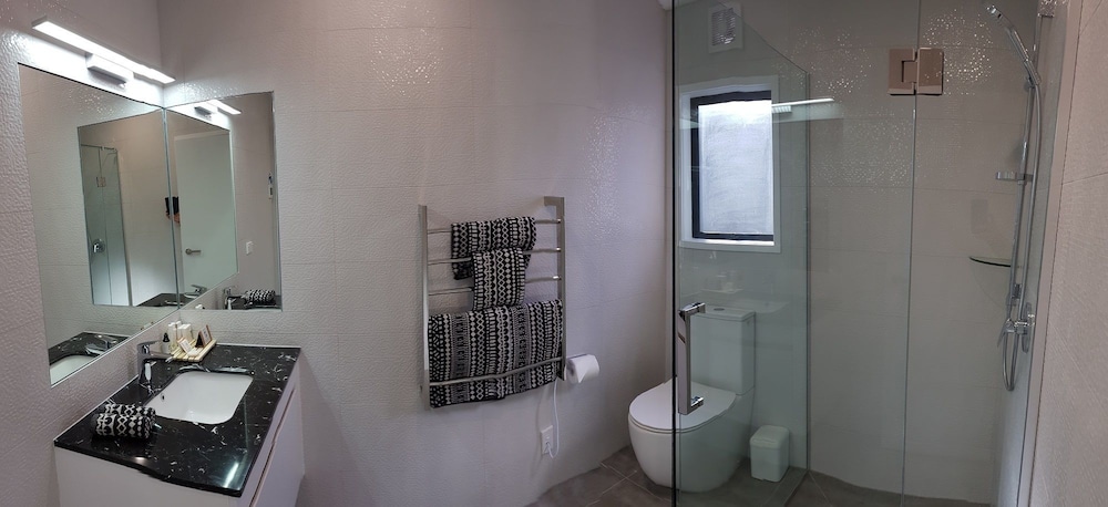 BEACH HOUSE KAWAU ISLAND 49/51