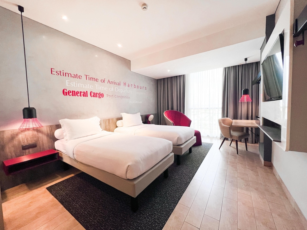 Ibis Styles Batam Nagoya 31/68