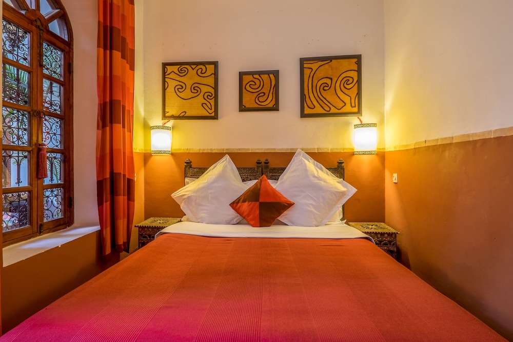 Riad Sable Chaud 7/50