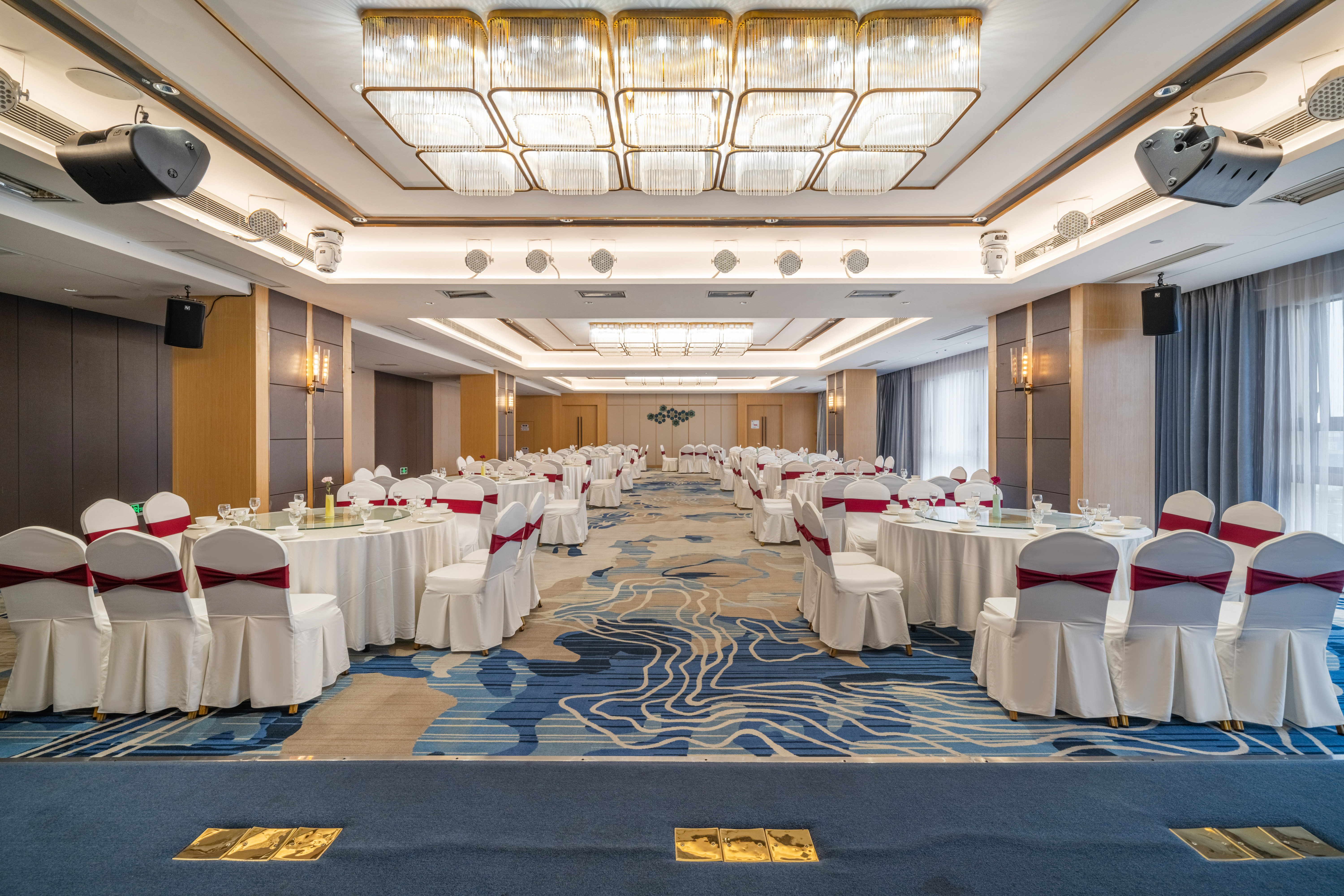 Holiday Inn Express Chengdu Tianhe 46/52