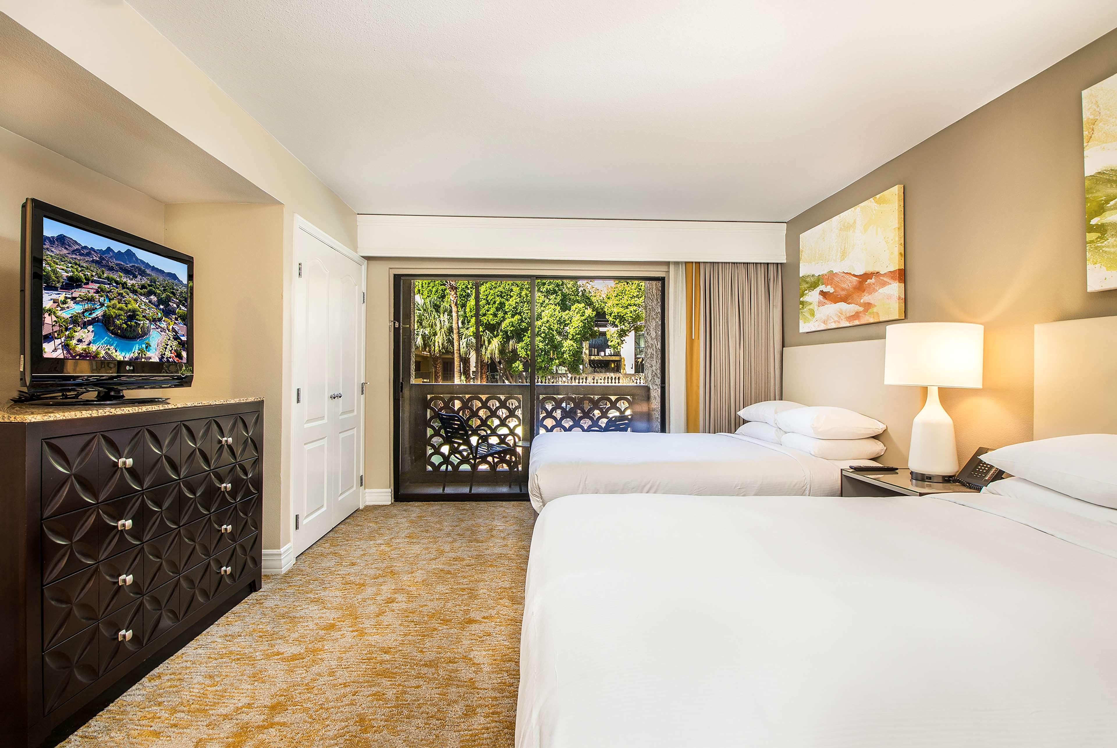 Agave, Suite, Queen Bed, Accessible