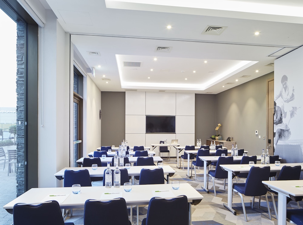 Courtyard By Marriott Oxford South 47/59
