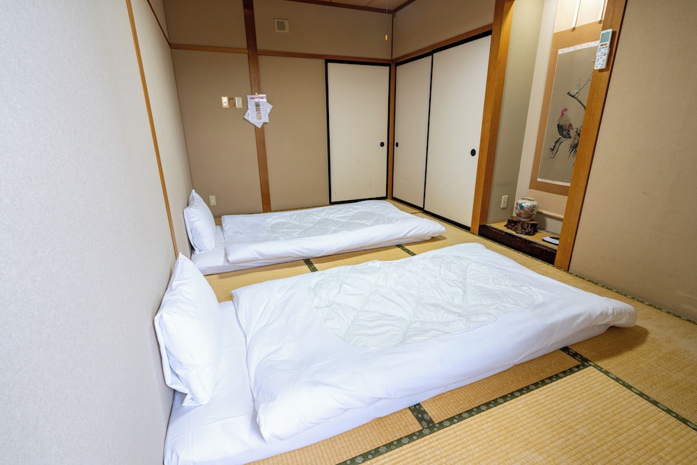 JAPANESE, 3 FUTON BEDS