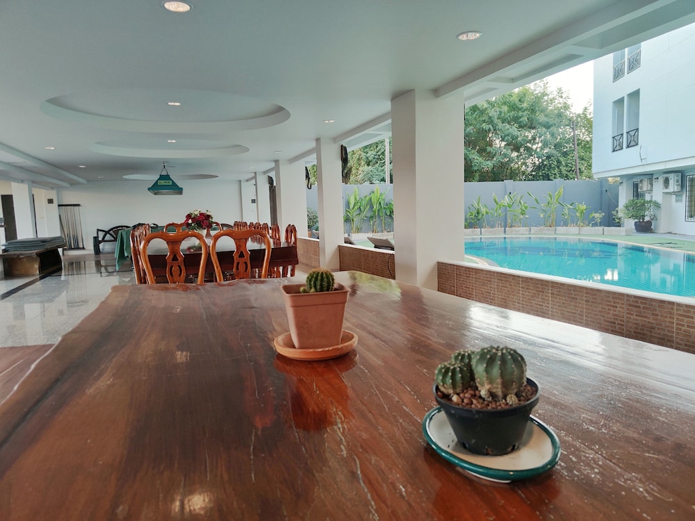 The Chanthong Residence and Hotel Pattaya 13/24