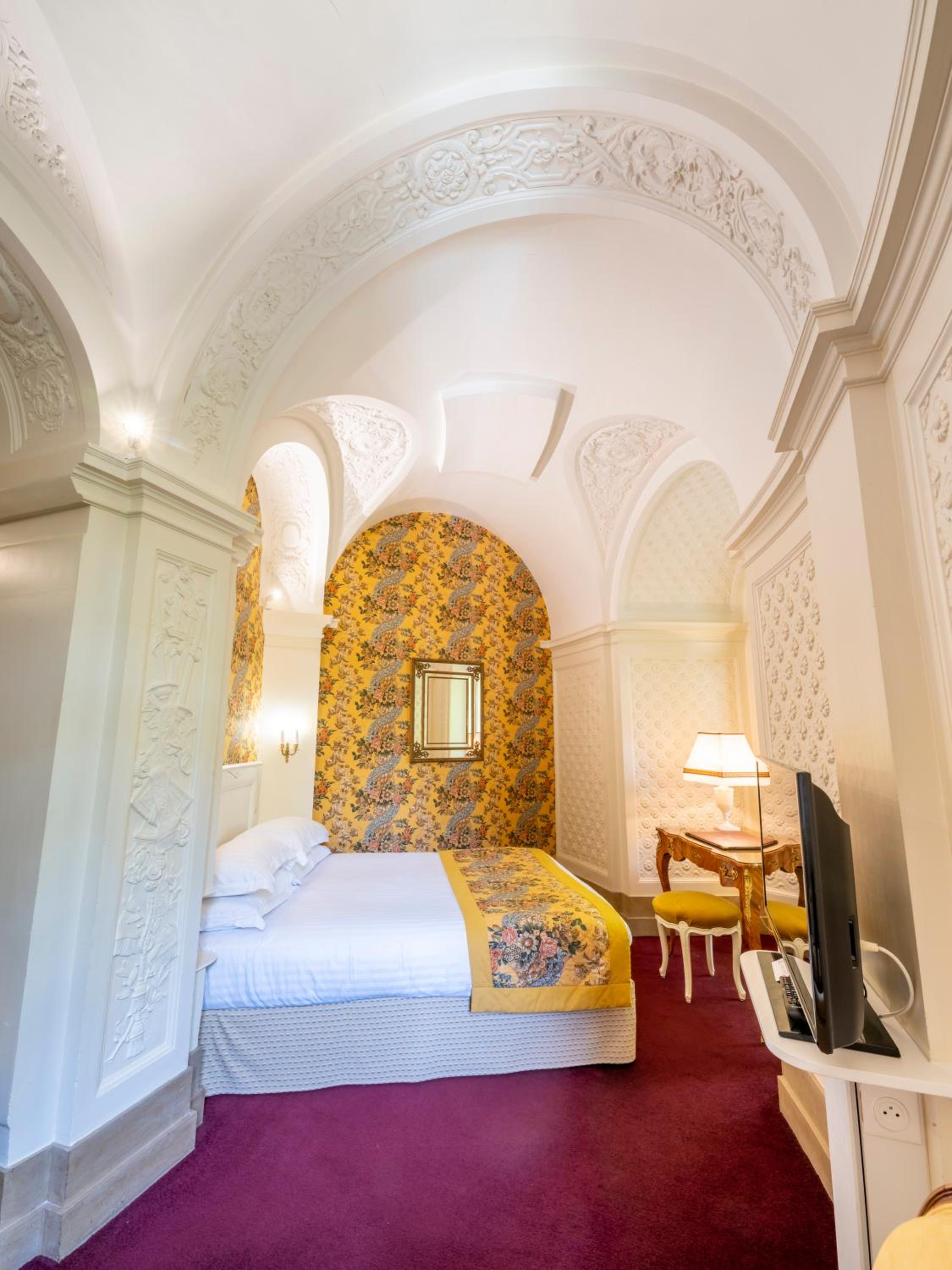 Superior, Double Bed, Pavilion Area