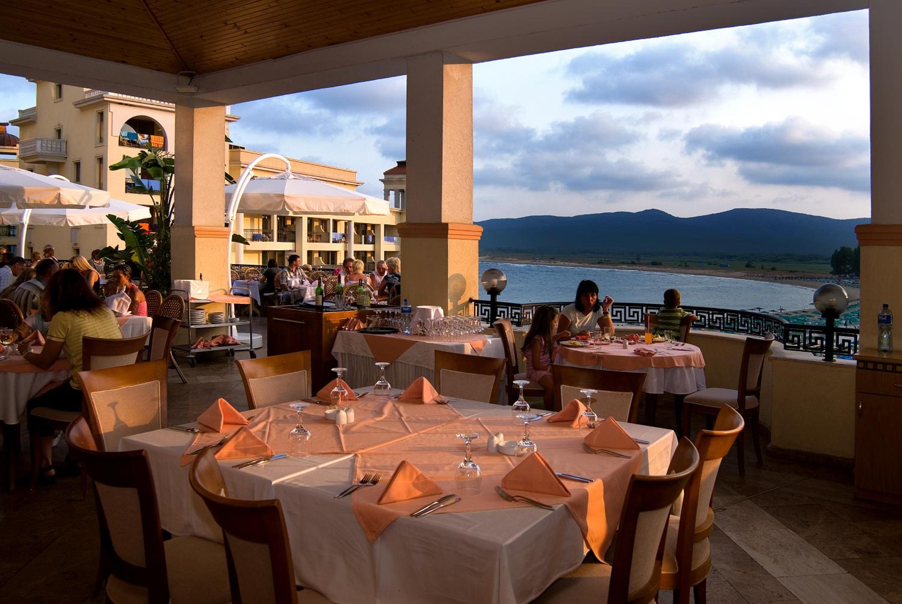 Marina Royal Palace 78/96