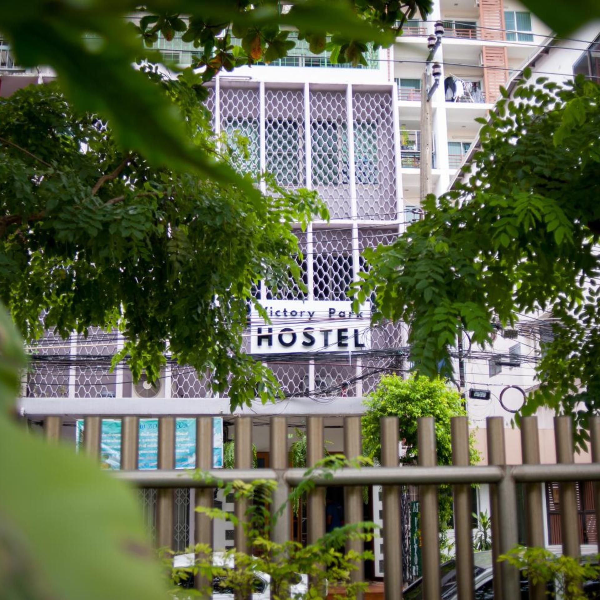 Victory Park Hostel 92/93