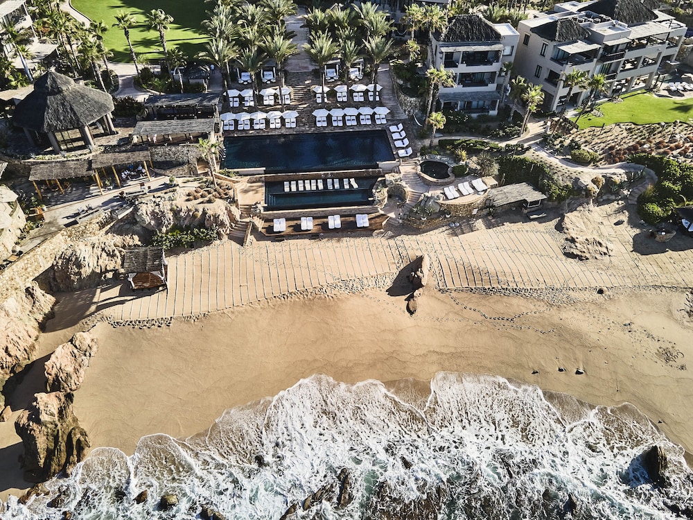 Esperanza Resort 65/74