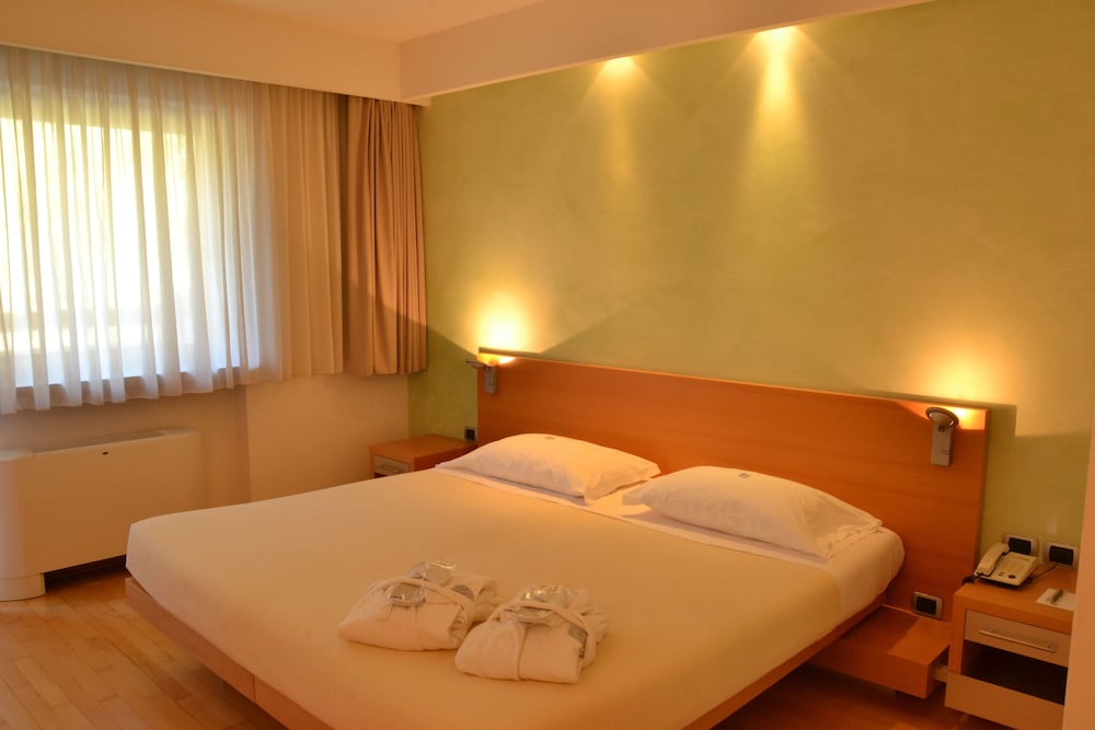 GRAND HOTEL TERME DI COMANO 10/56