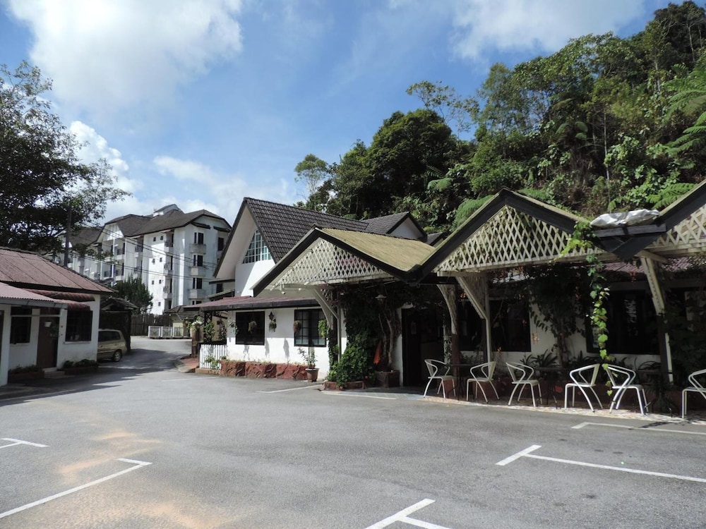 Cameronian Inn 61/69