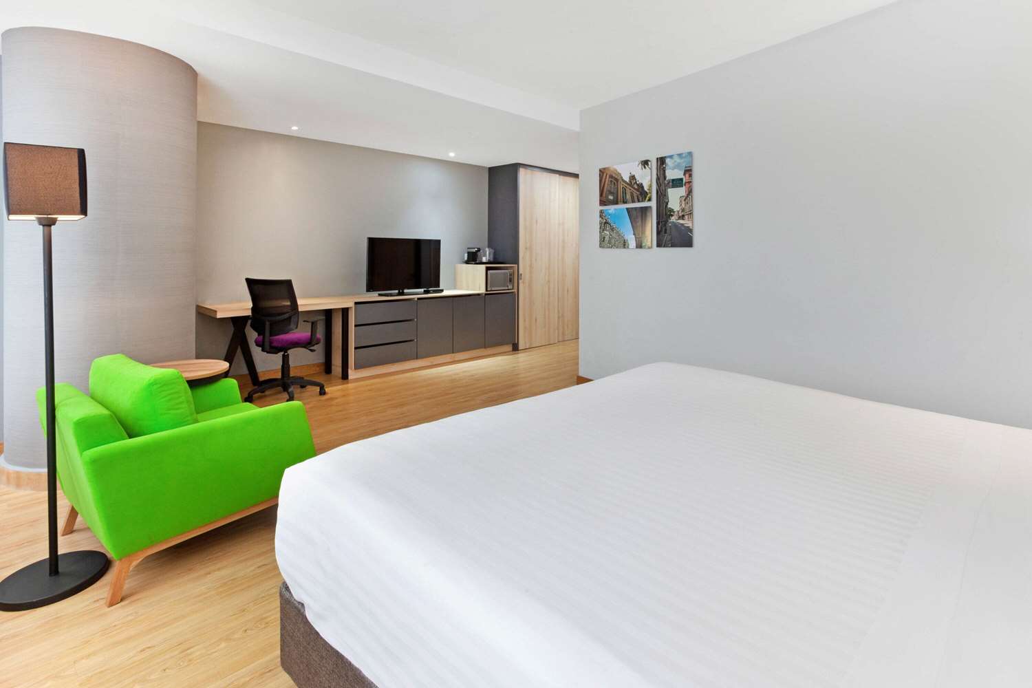 La Quinta by Wyndham Medellin 34/64