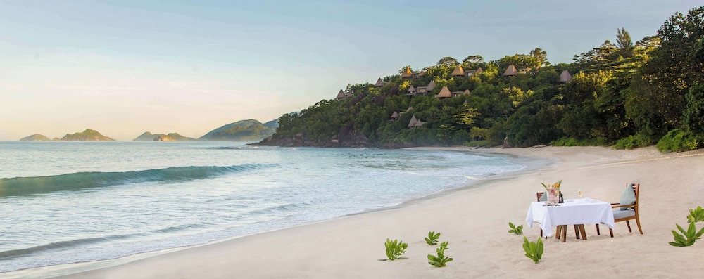 Anantara Maia Seychelles Villas 68/72