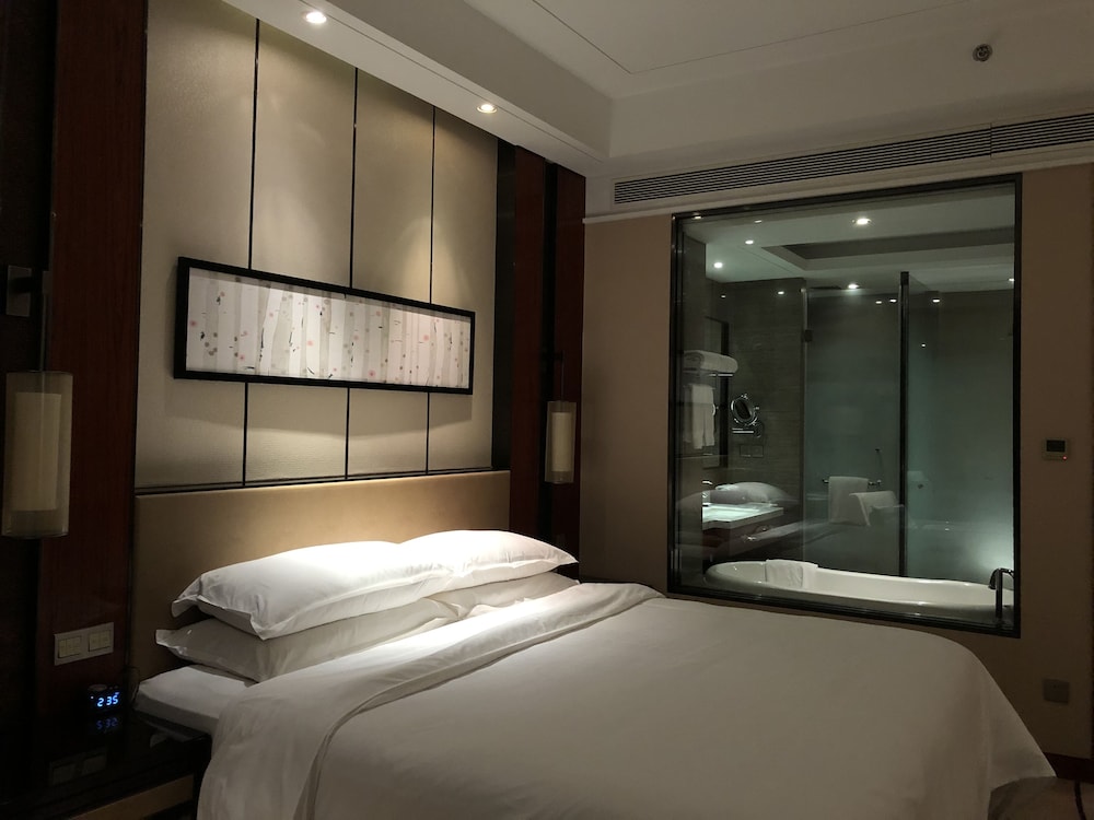 Sheraton Langfang Chaobai River Hotel 16/42