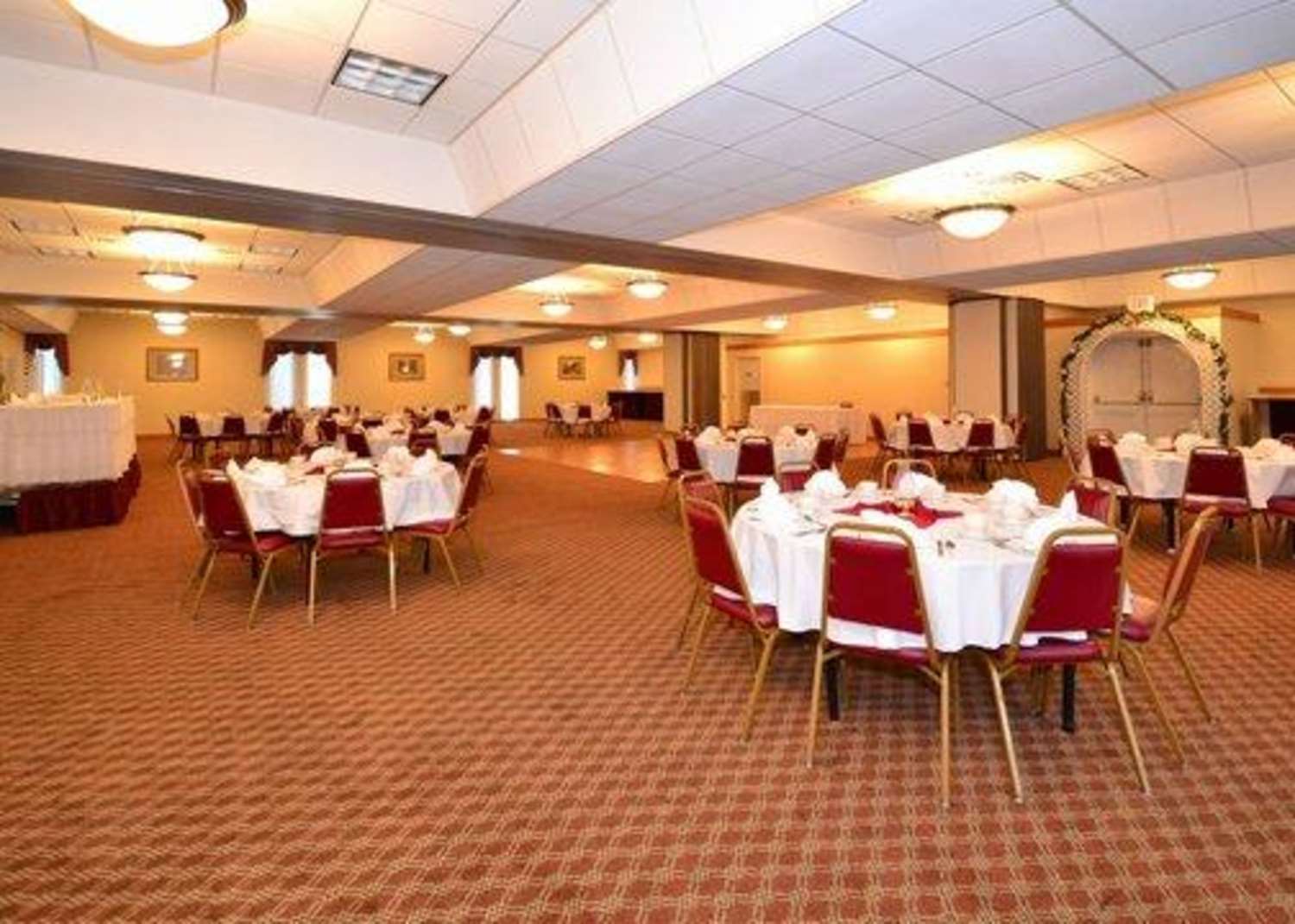 Quality Inn & Conference Center Franklin Downtown PA 41/49