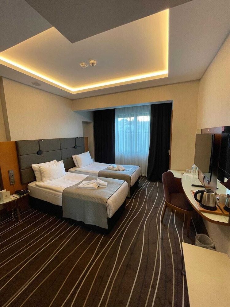 Cihangir Hotel 15/47
