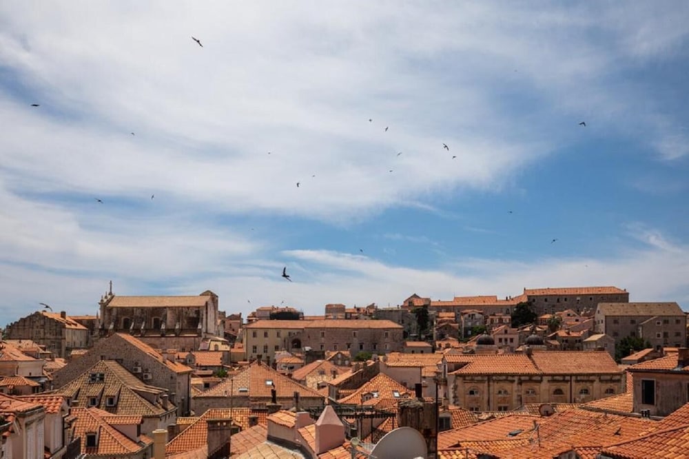 Shanti Dubrovnik 42/50