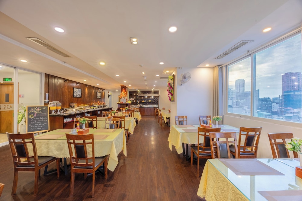A25 Hotel - 29 Le Thi Hong Gam 35/48