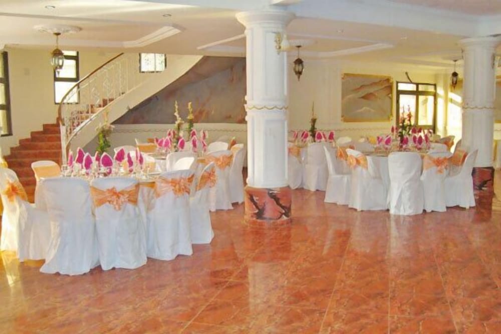Girafe Hotel 28/31