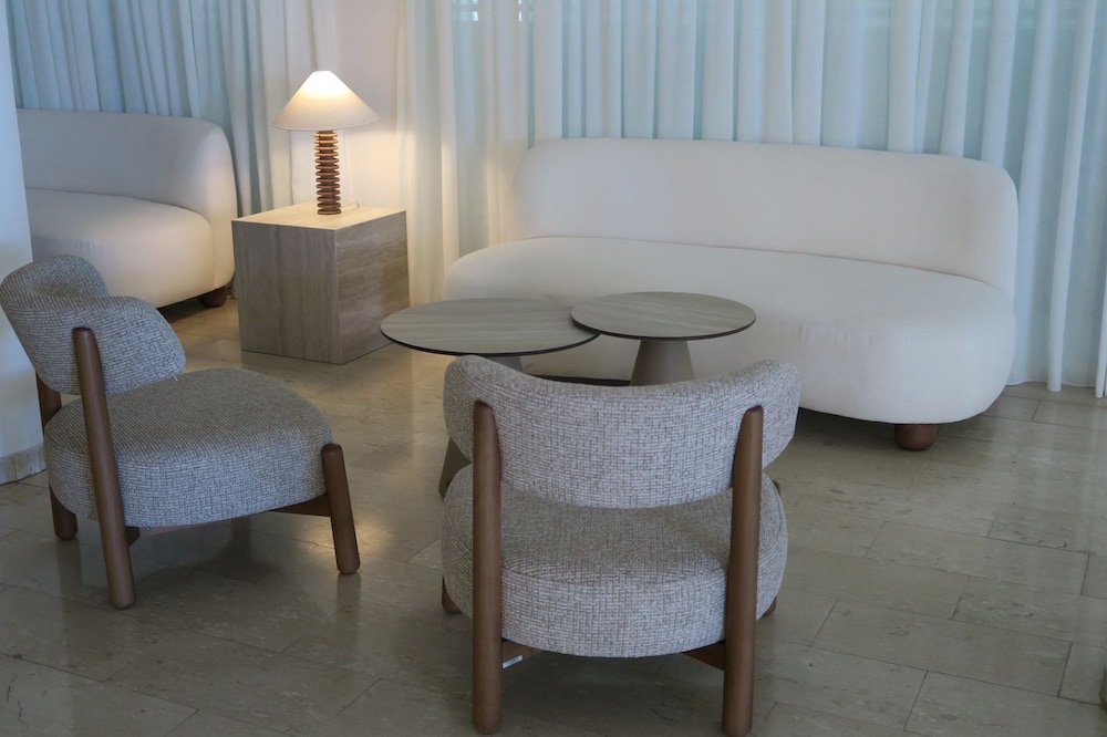 Anonymous Beach Hotel - Adults Only 52/72