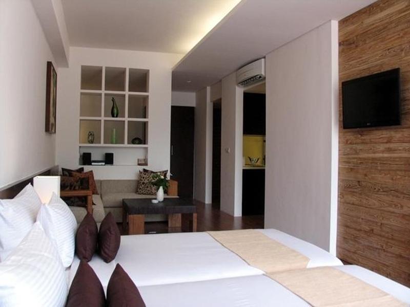 2 Bedrooms, Villa
