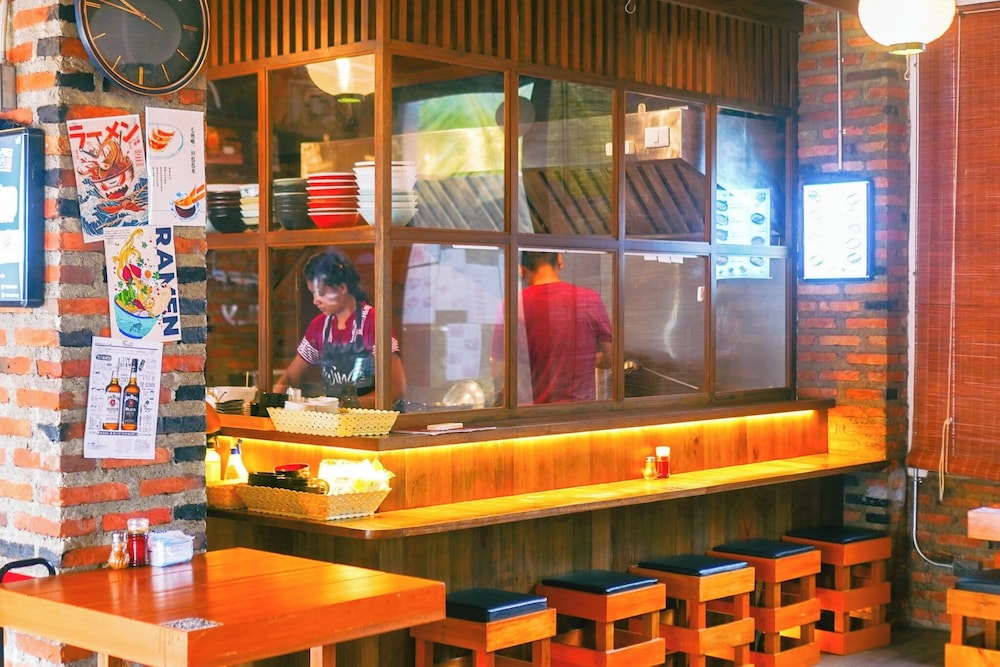 Motive Cottage Resort 13/65