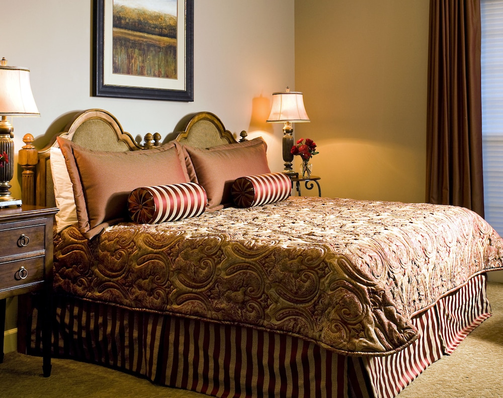 La Maison In Midtown An Urban Bed And Breakfast 9/47