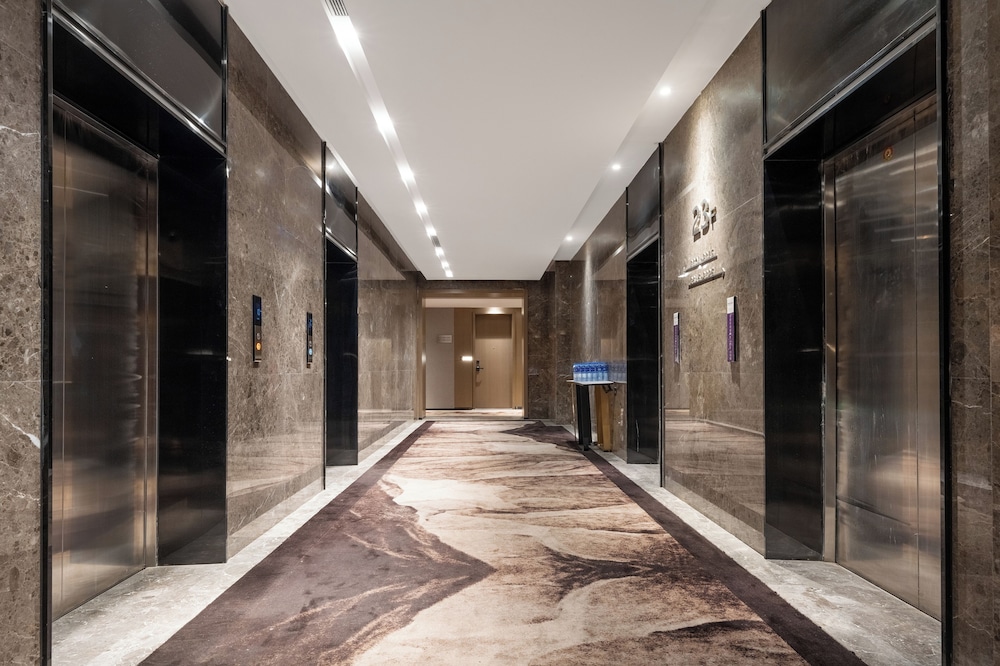 Mercure Xining Haihu CBD 41/50
