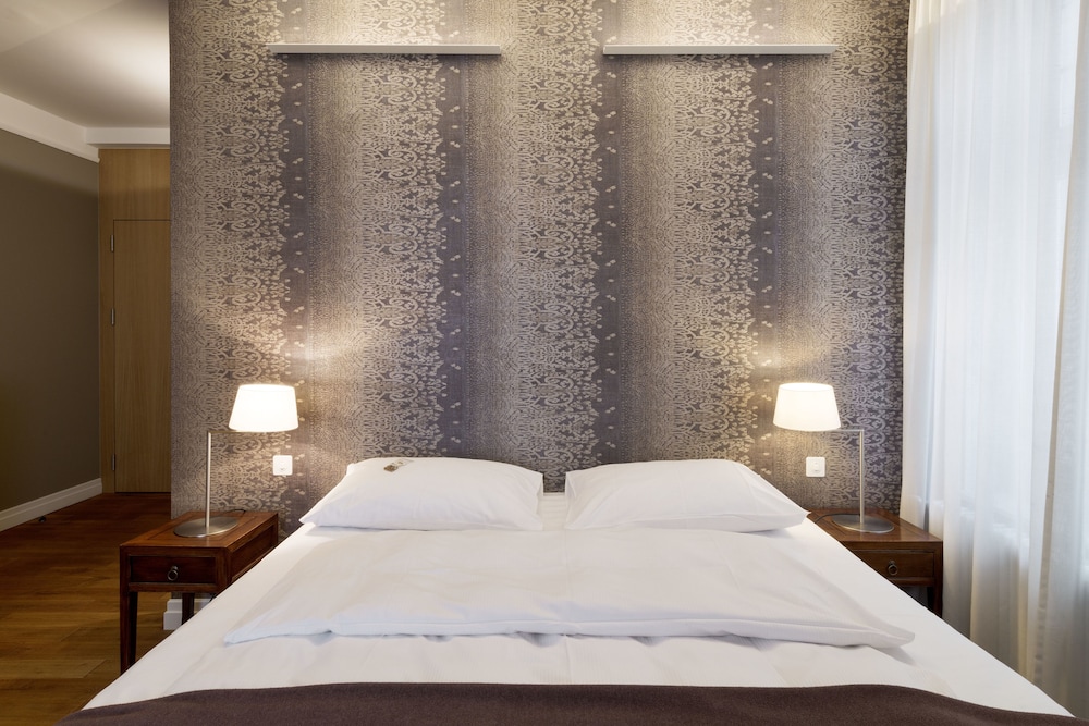 Blue City Hotel 32/63