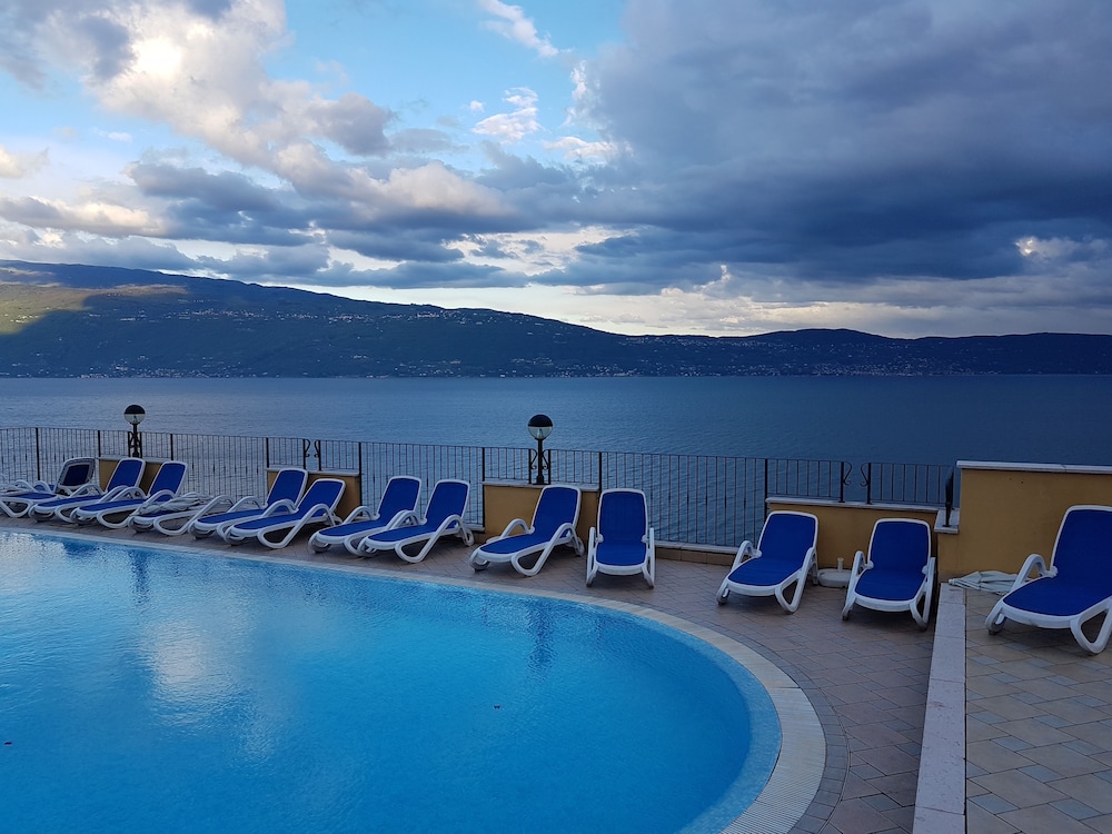 Hotel Piccolo Paradiso 52/61