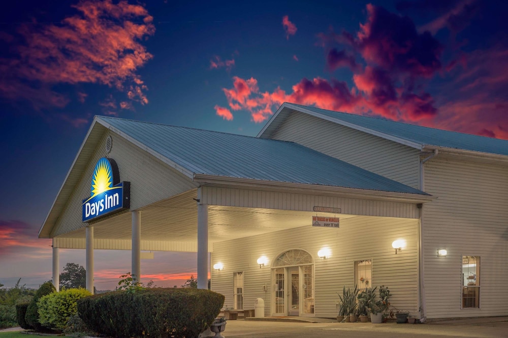 Days Inn Hardy 3/14