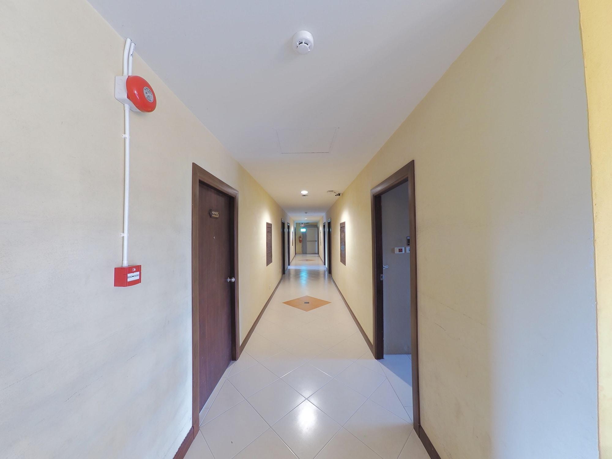 Nipa Garden Hotel 26/53