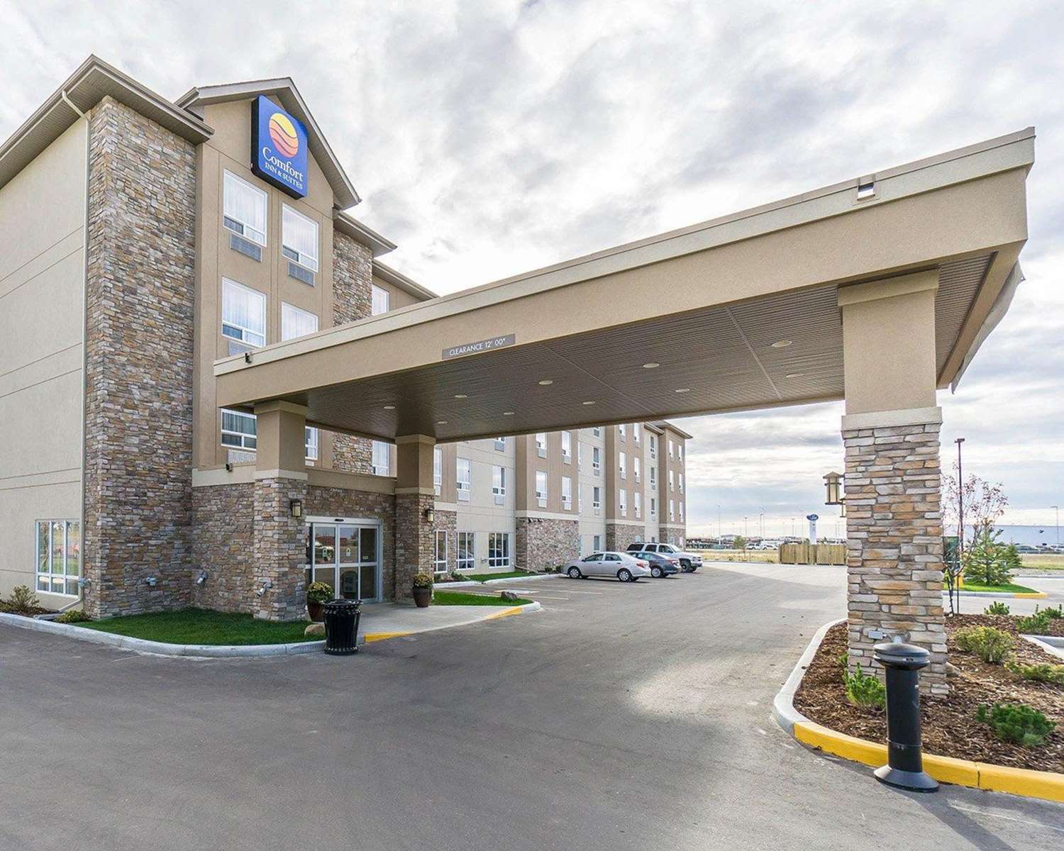 Comfort Inn & Suites Edmonton International Airport 27/28