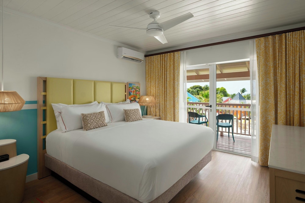 Crystal Cove by Elegant Hotels - All-Inclusive 15/50