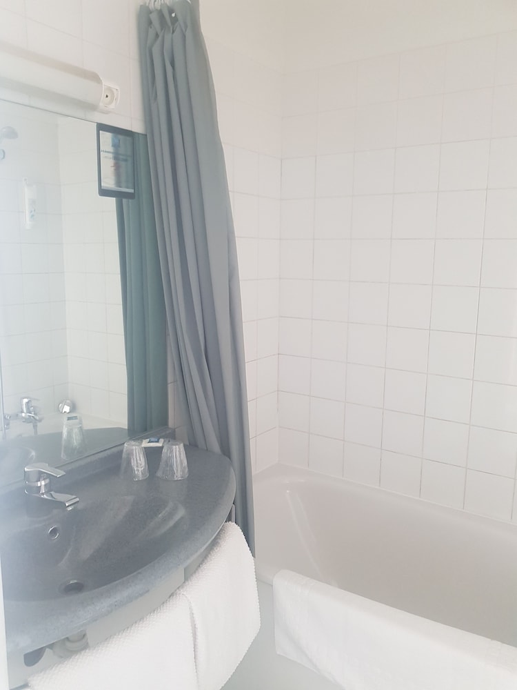 Ibis budget Lorient Hennebont 27/27