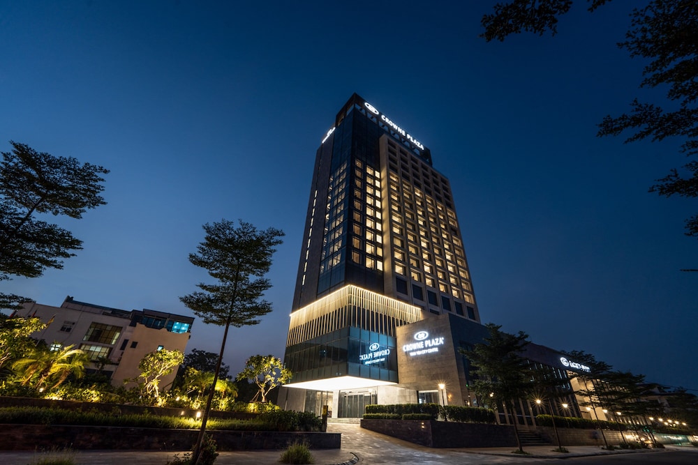 Crowne Plaza Vinh Yen City Centre, an IHG Hotel 2/50