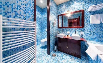 Hotel Nautica 27/72
