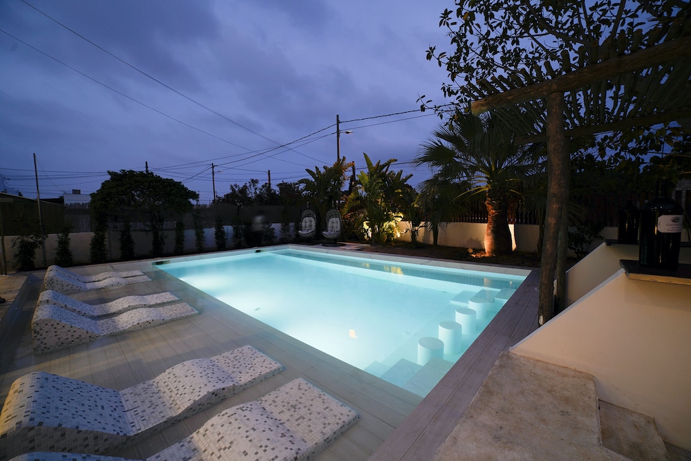 PAIISE Hotels 52/58
