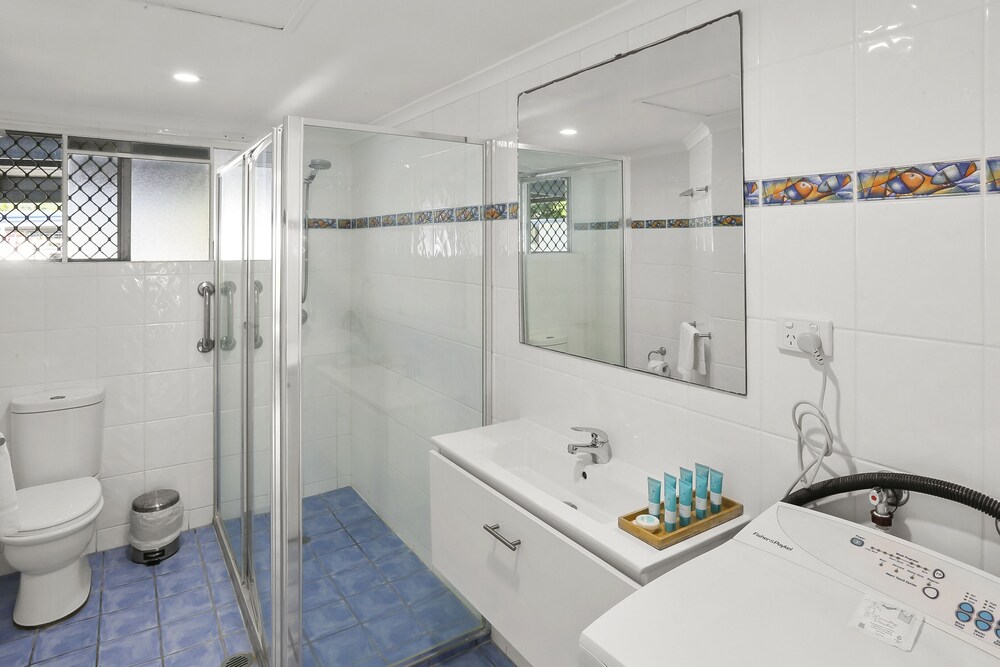 Agincourt Beachfront Apartments 72/72
