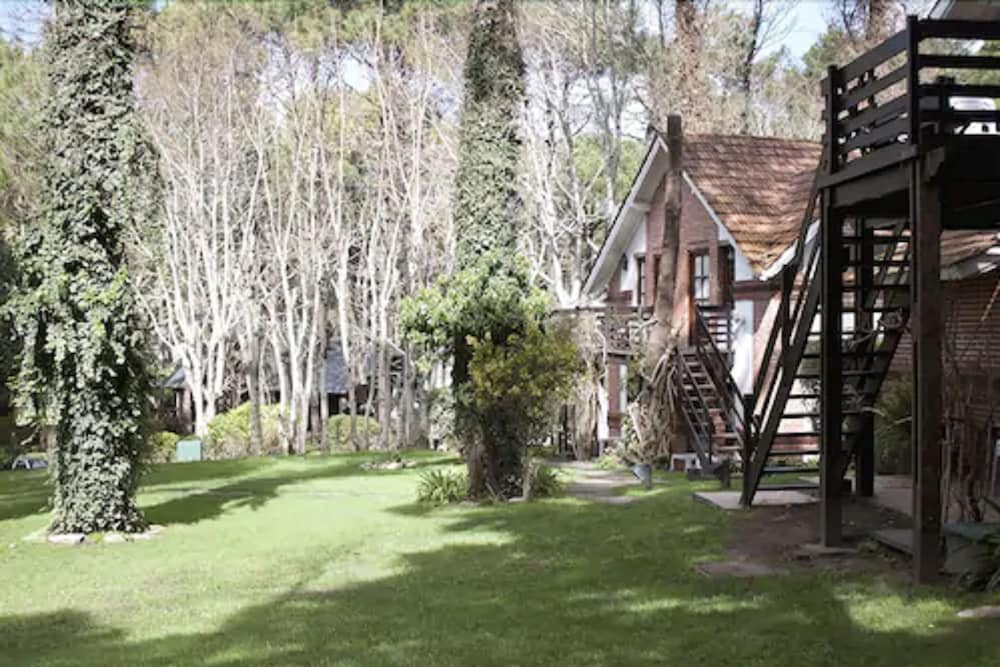Posada Del Bosque Carilo 17/22