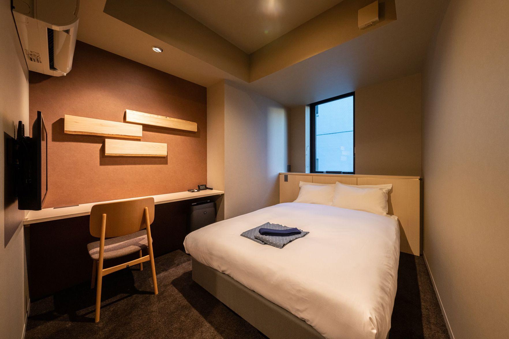 Room, Double Bed