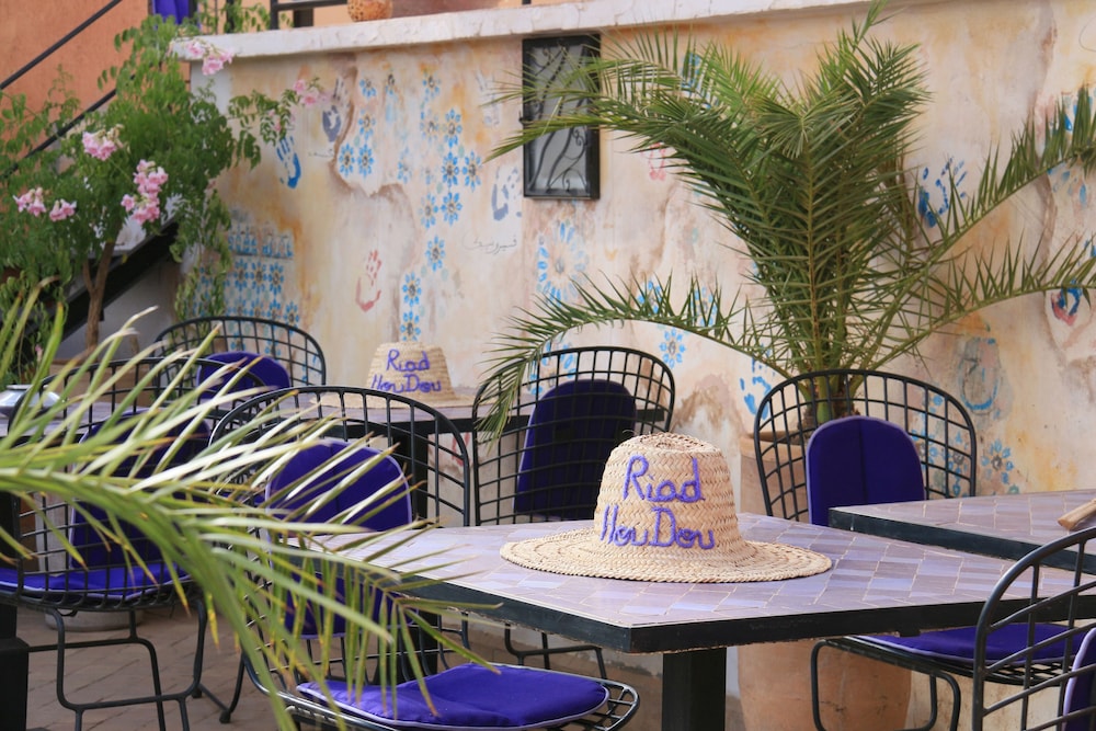 Riad Houdou 62/77