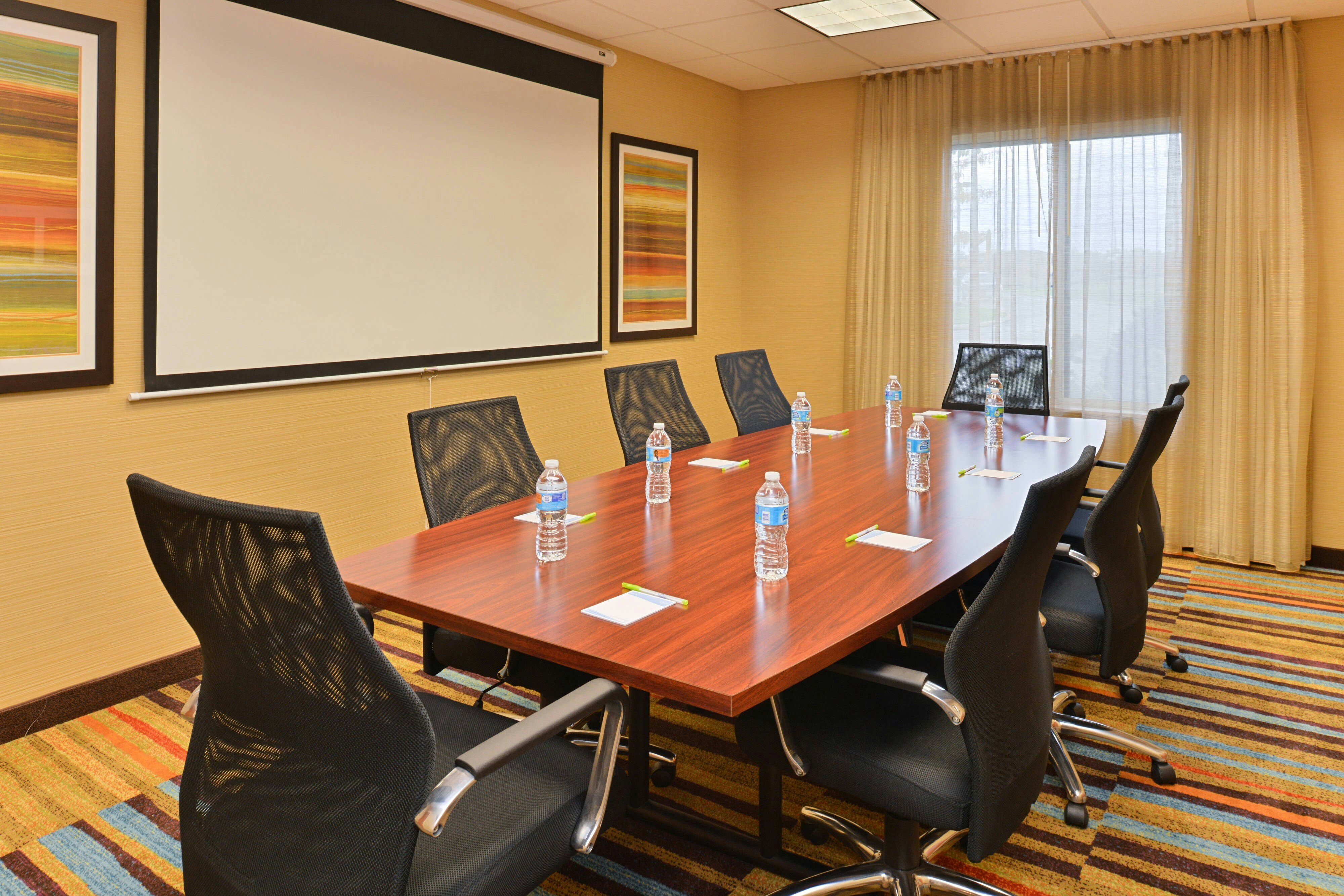 Fairfield Inn Suites By Marriott Cleveland Avon 19/22