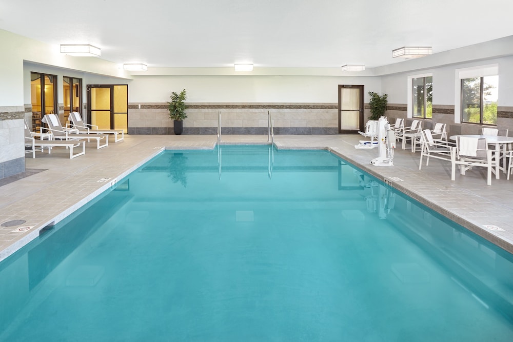 swimming pool spa