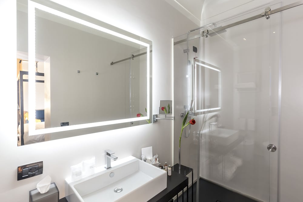 THE H'ALL TAILOR SUITE ROMA 57/65