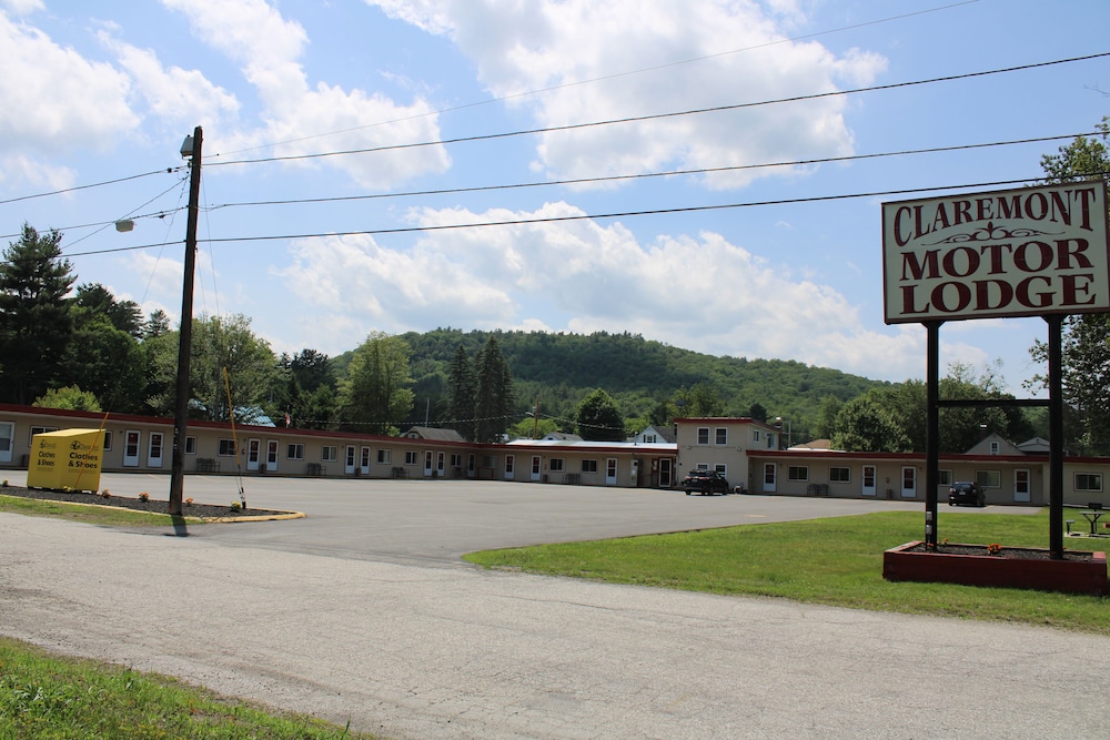 Claremont Motor Lodge 27/29