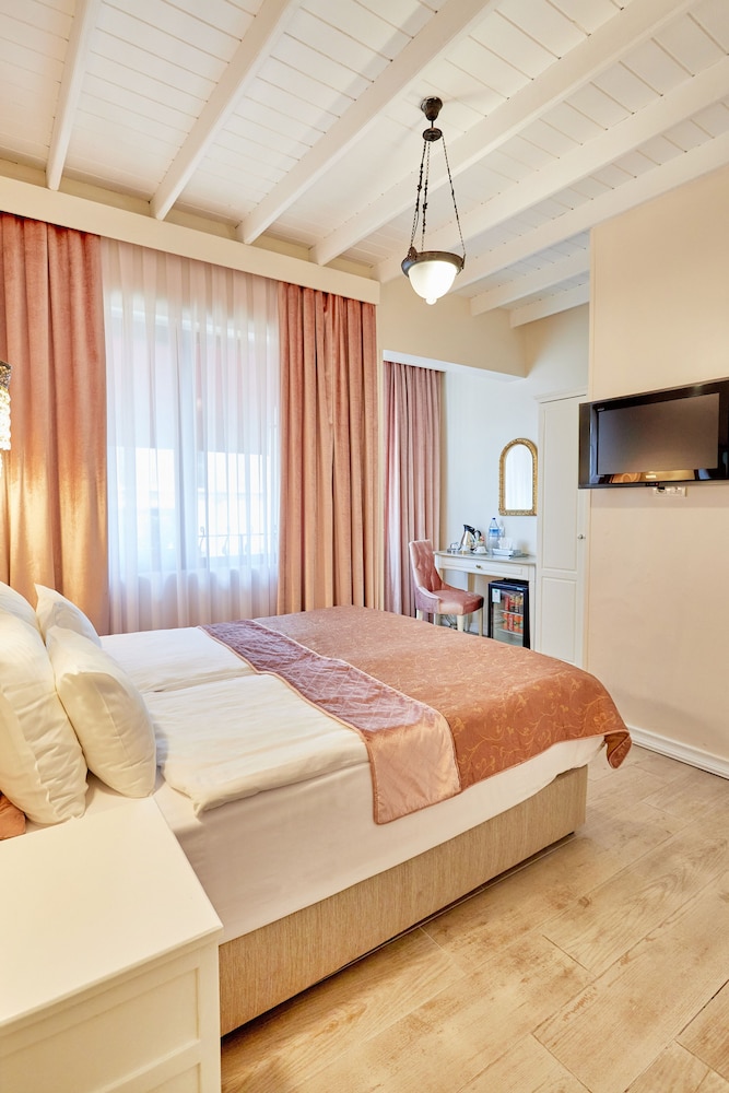 Celal Sultan Hotel Special Class 39/87