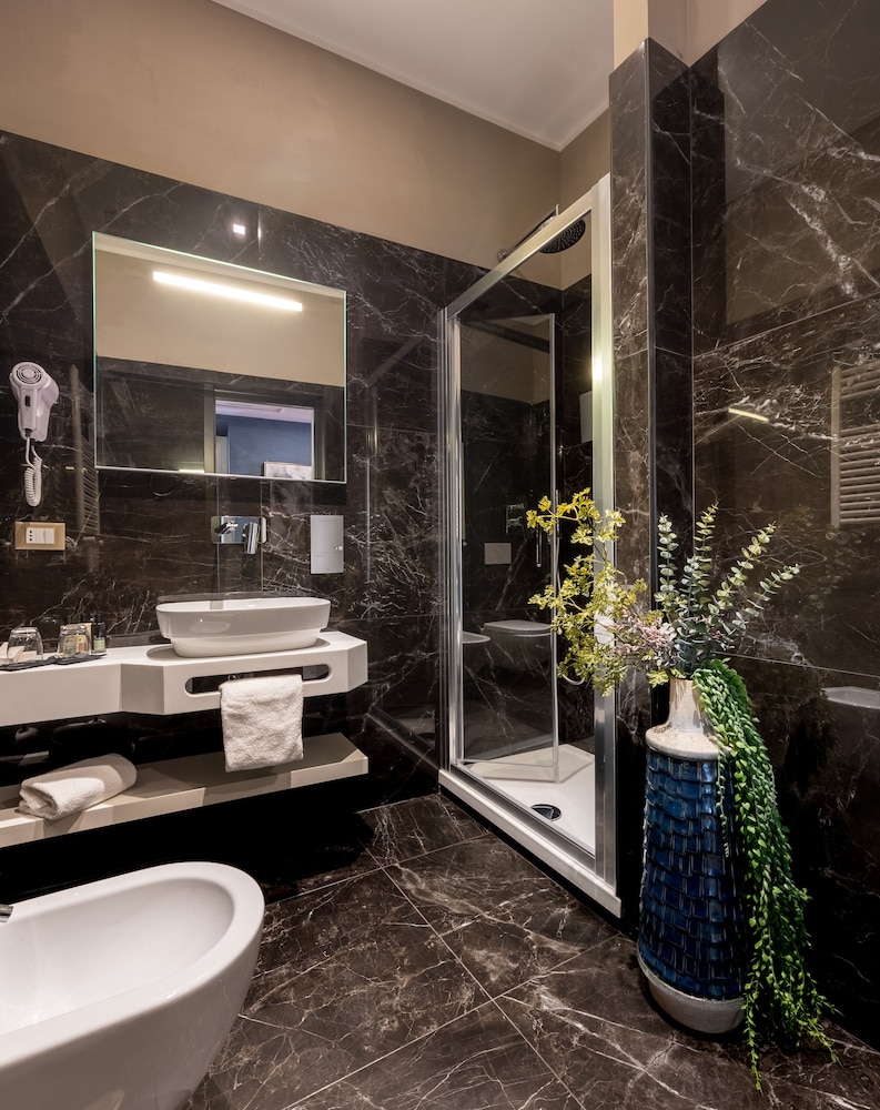 Dharma Style Hotel & Spa 48/50