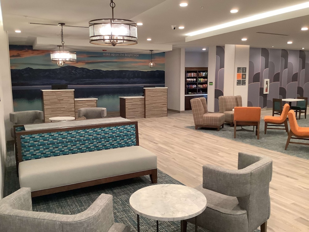 La Quinta Inn & Suites by Wyndham Littleton 26/34